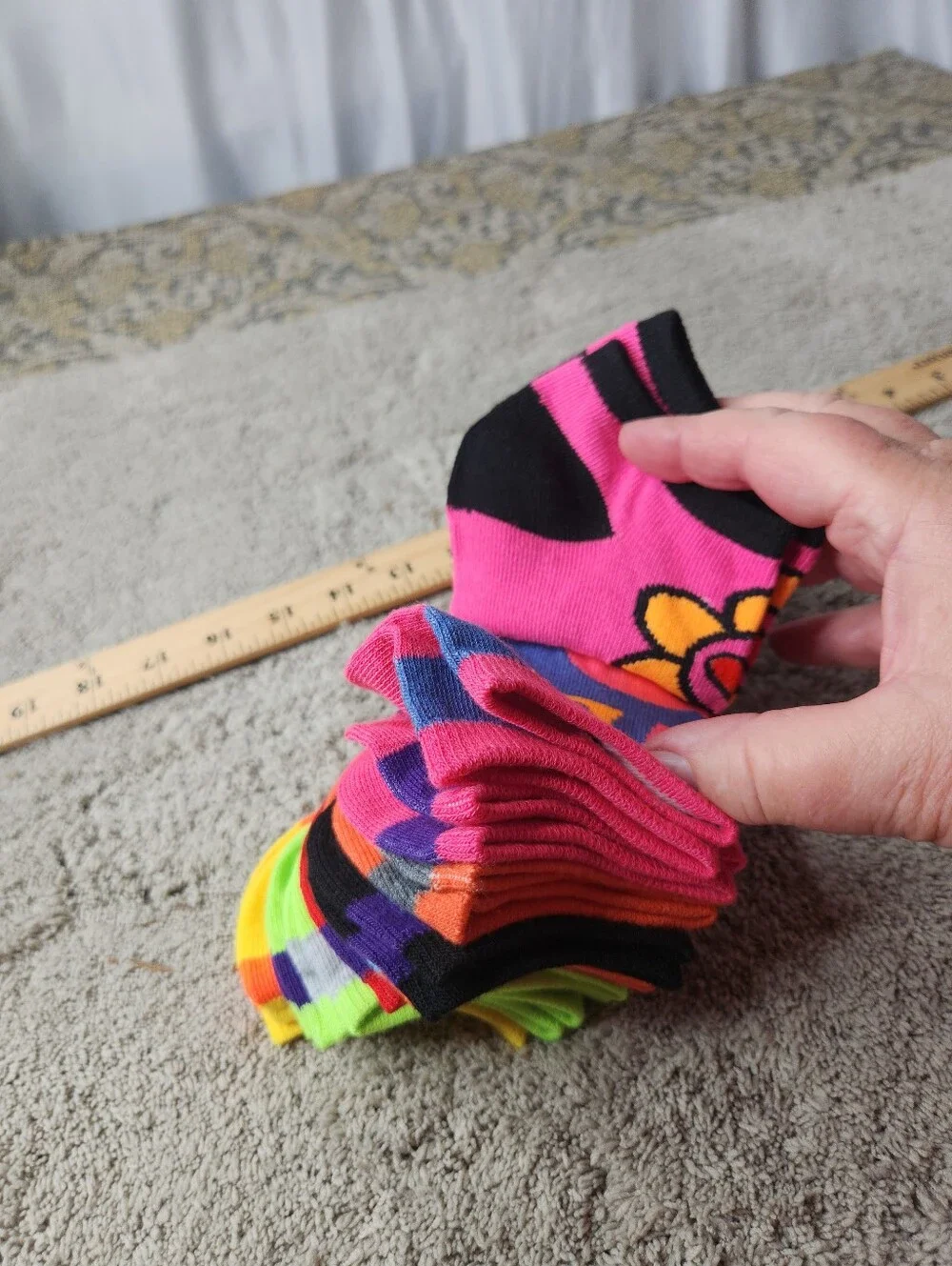 Women's Mega Pack No Show Bright & Colorful Shows - 10 Pack TipiToes  Size 9-11